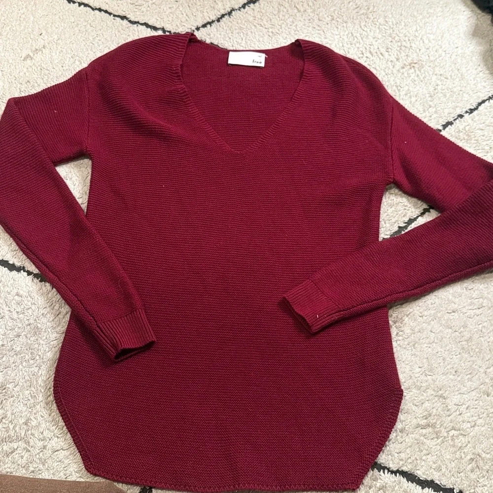 Wilfred Deep Red V-Neck Sweater - Picture 2 of 4